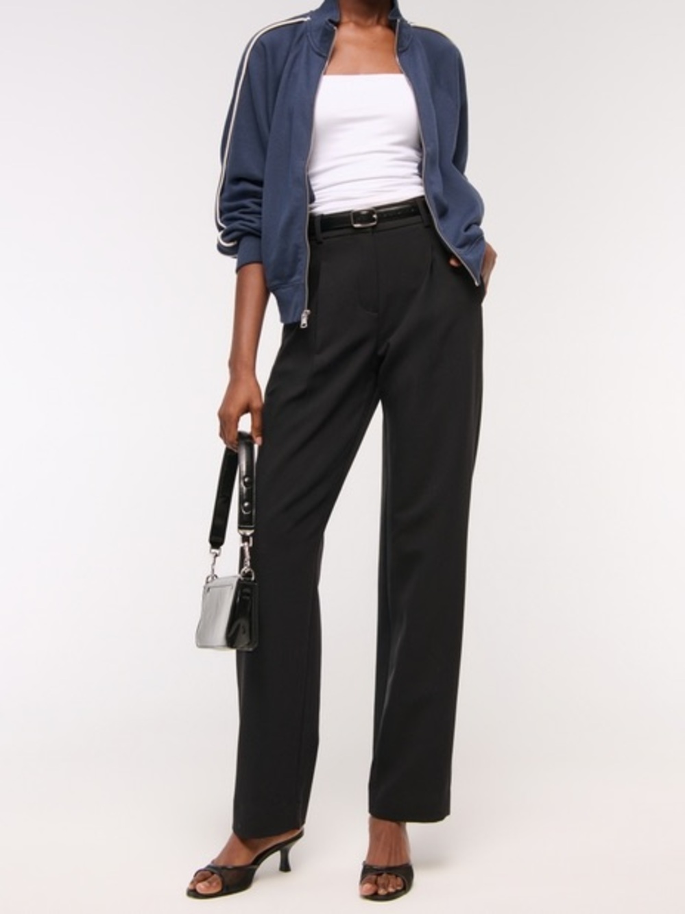 Abercrombie & Fitch Quinn Tailored Straight Pant Pleated | Black | 28/6